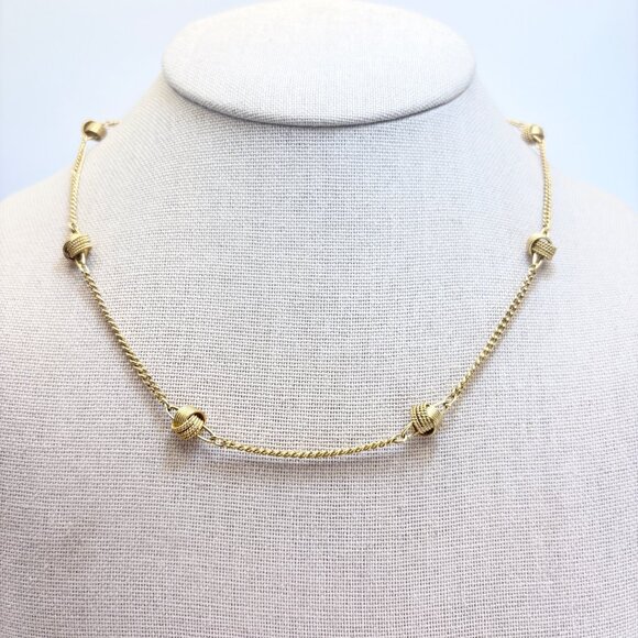VTG Gold Tone Interlocking Knot Chain Station Necklace Size 17" Length - Picture 1 of 10
